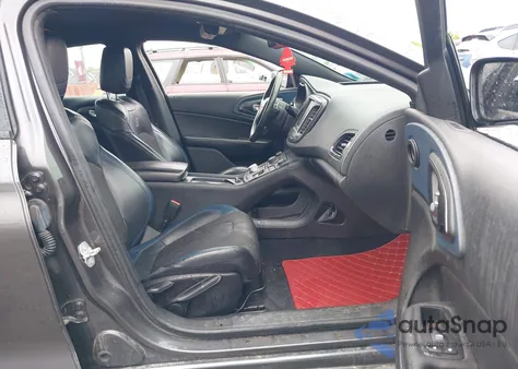 2016 Chrysler 200 S from USA, damaged, VIN 1C3CCCBB4GN120891